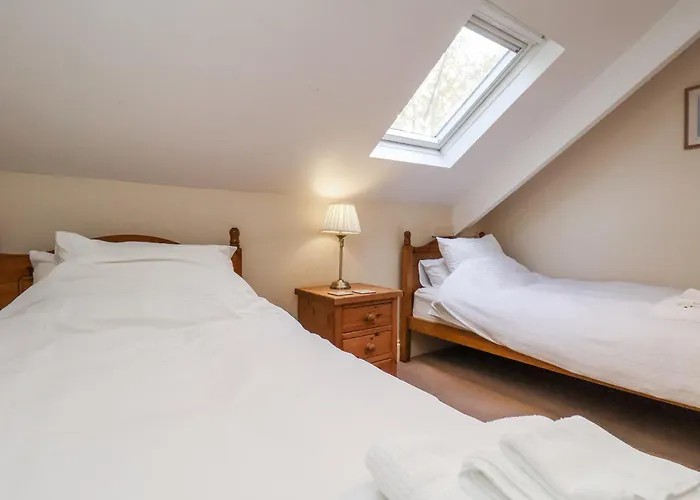 2 High Stakesby * 惠特比