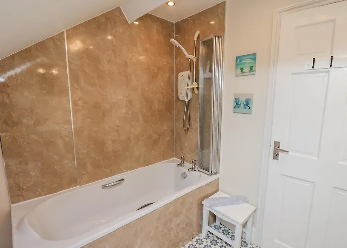 2 High Stakesby וויטבי